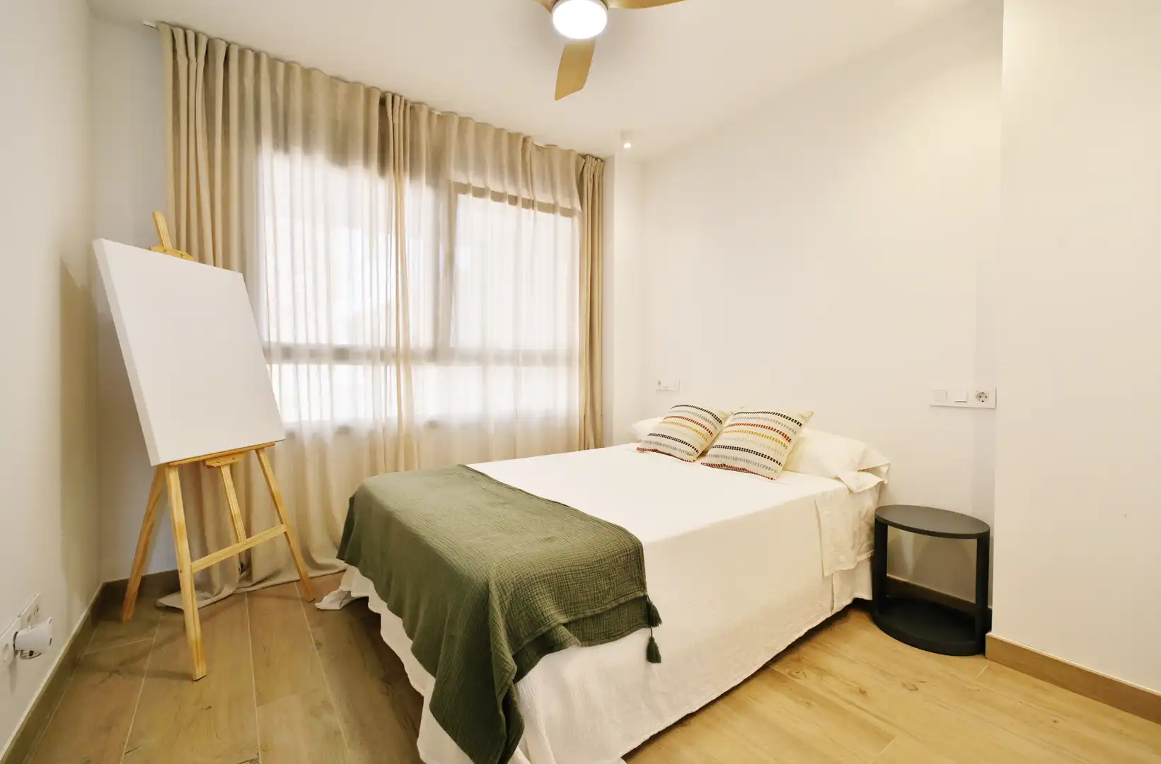 Habitación de Apartamento de alquiler en Sagunto / Sagunt con Aire acondicionado, Calefacción y Terraza