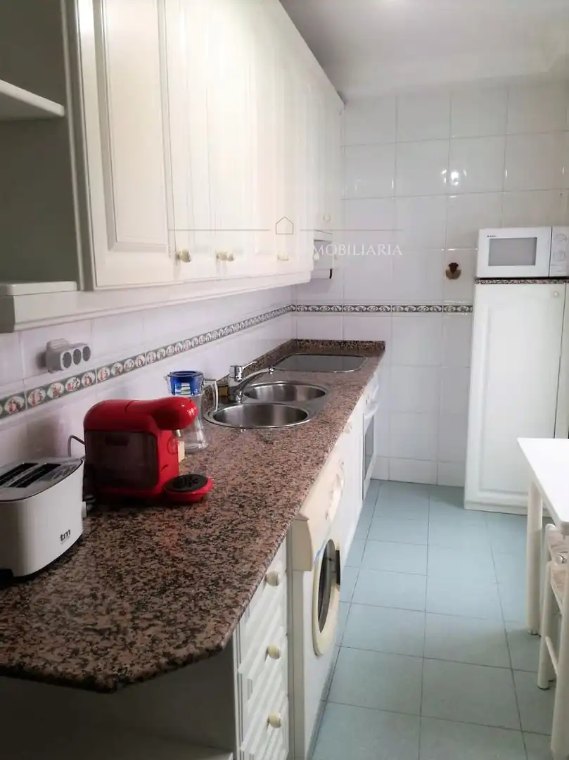 Kitchen of Flat for rent in Salamanca  with Heating, Parquet flooring and Furnished