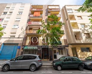 Vista exterior de Pis en venda en Reus amb Aire condicionat i Terrassa