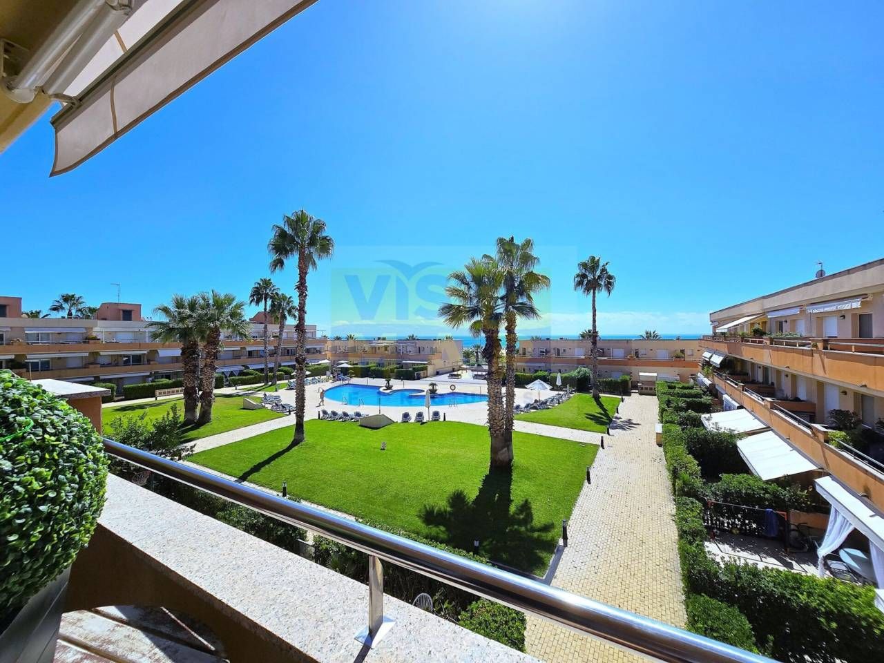 Garden of Flat to rent in Cubelles  with Air Conditioner, Heating and Terrace