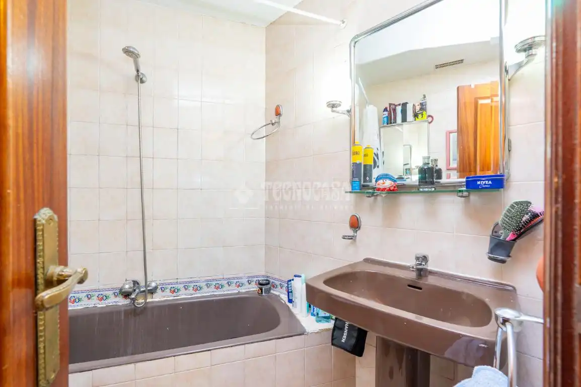 Baño de Piso en venta en Colmenar Viejo con Calefacción y Balcón