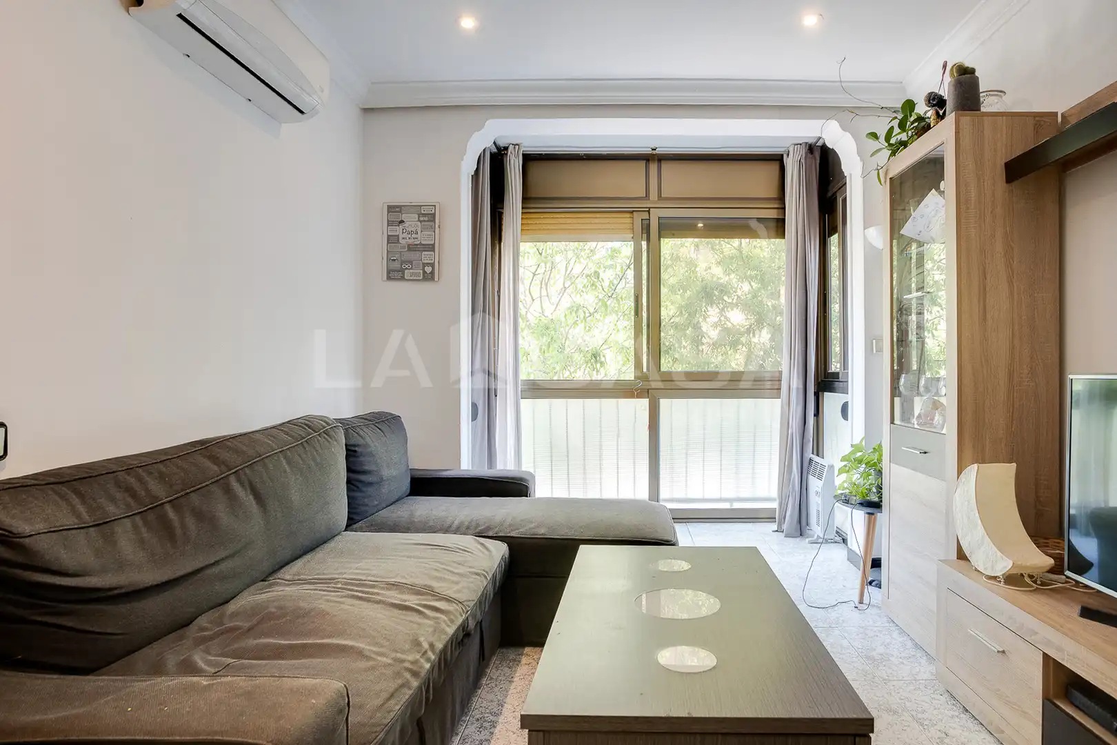 Sala de estar de Piso en venta en Sant Adrià de Besòs con Calefacción y Balcón