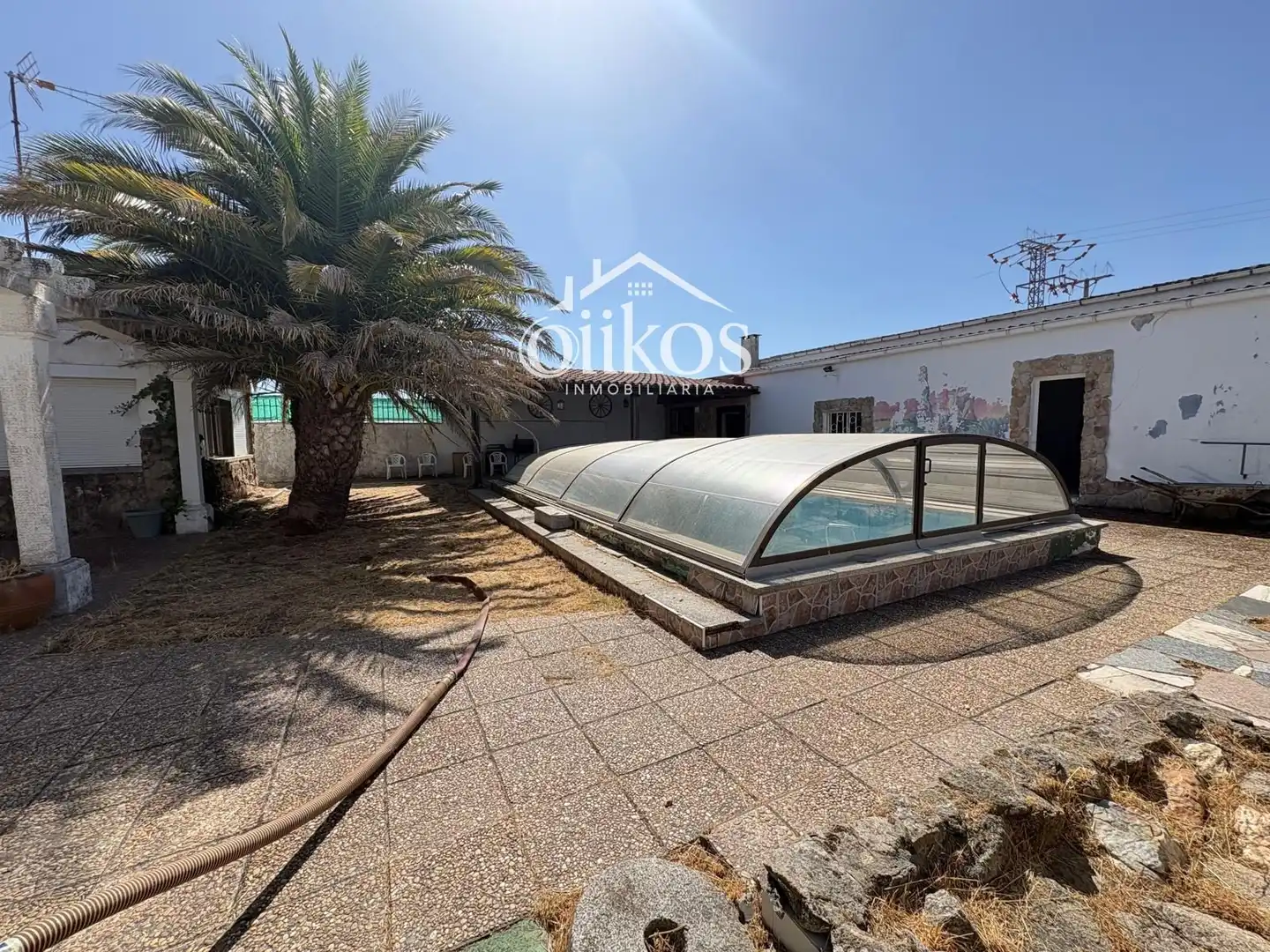 Vista exterior de Casa o xalet en venda en Vitigudino amb Calefacció, Piscina i Moblat