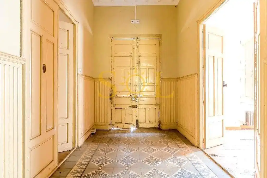 Local en venta en Gordoncillo con Parquet