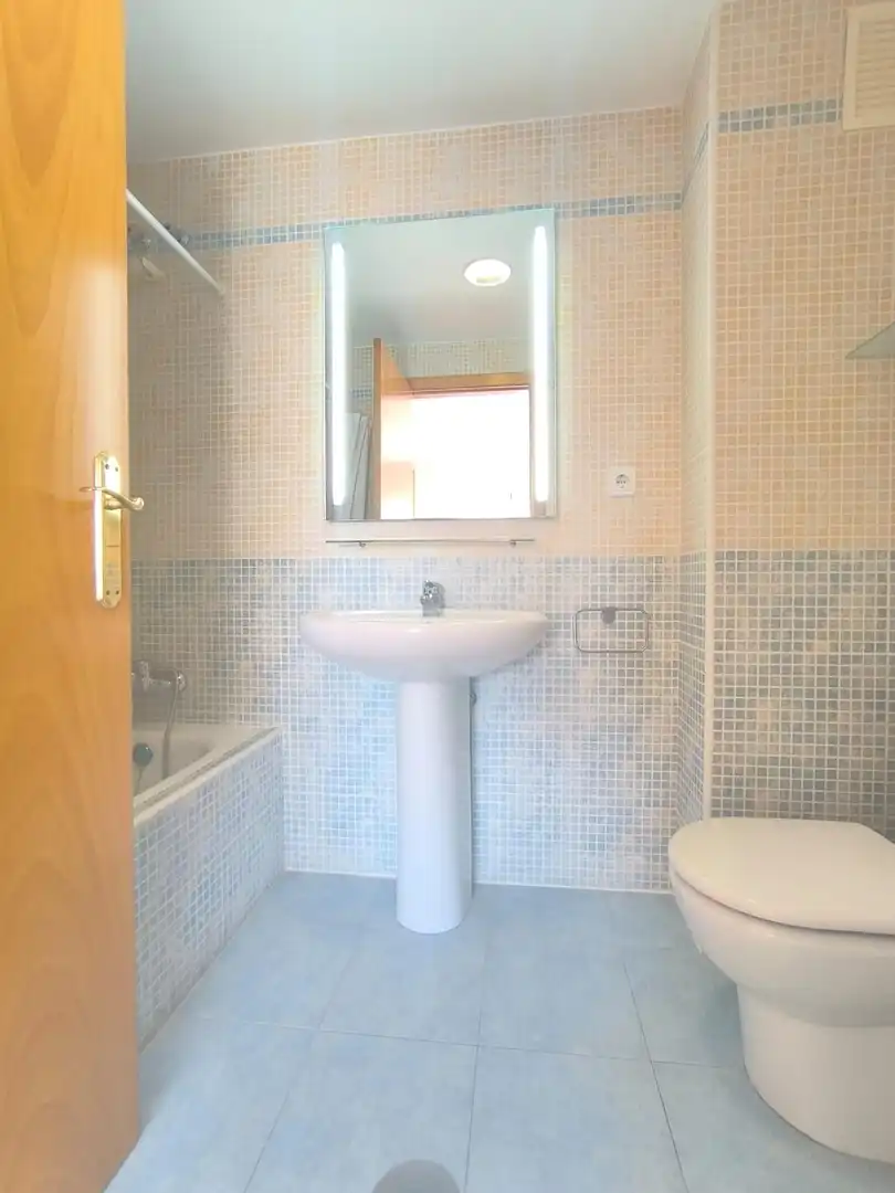 Flat for rent in JUAN CARLOS I, Juan Carlos I