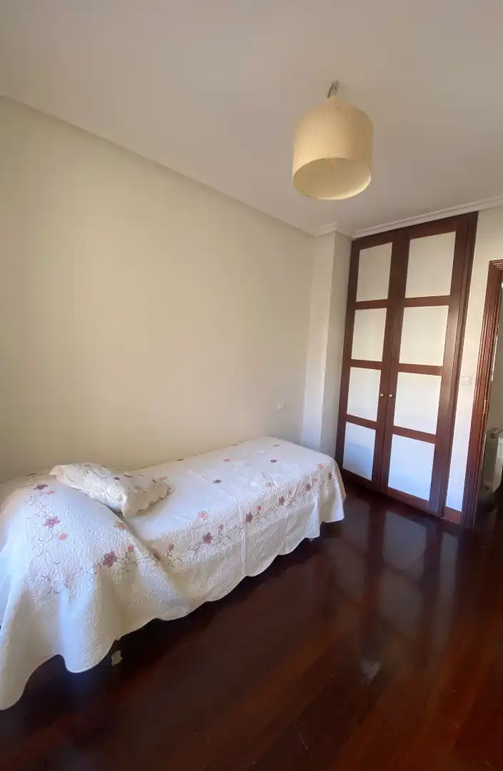 Bedroom of Flat for sale in Berriz  with Heating, Parquet flooring and Storage room