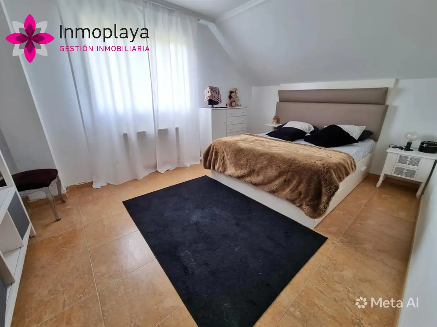 Habitación de Ático en venta en Noja con Calefacción, Terraza y Amueblado