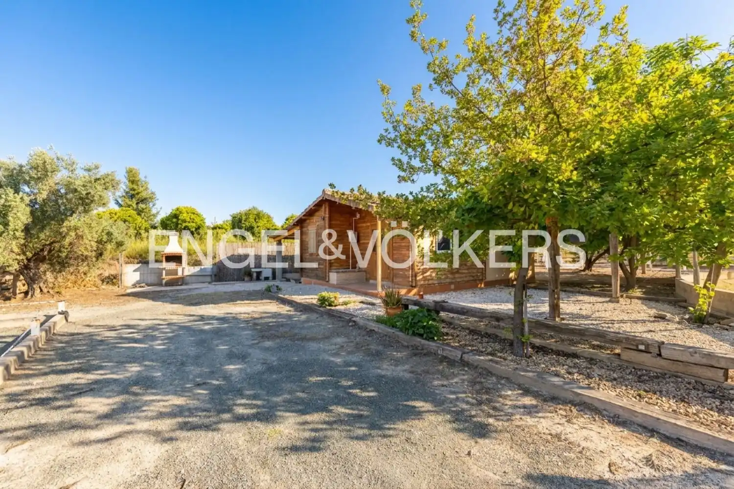 Vista exterior de Casa o chalet en venta en Enguera con Aire acondicionado, Calefacción y Jardín privado