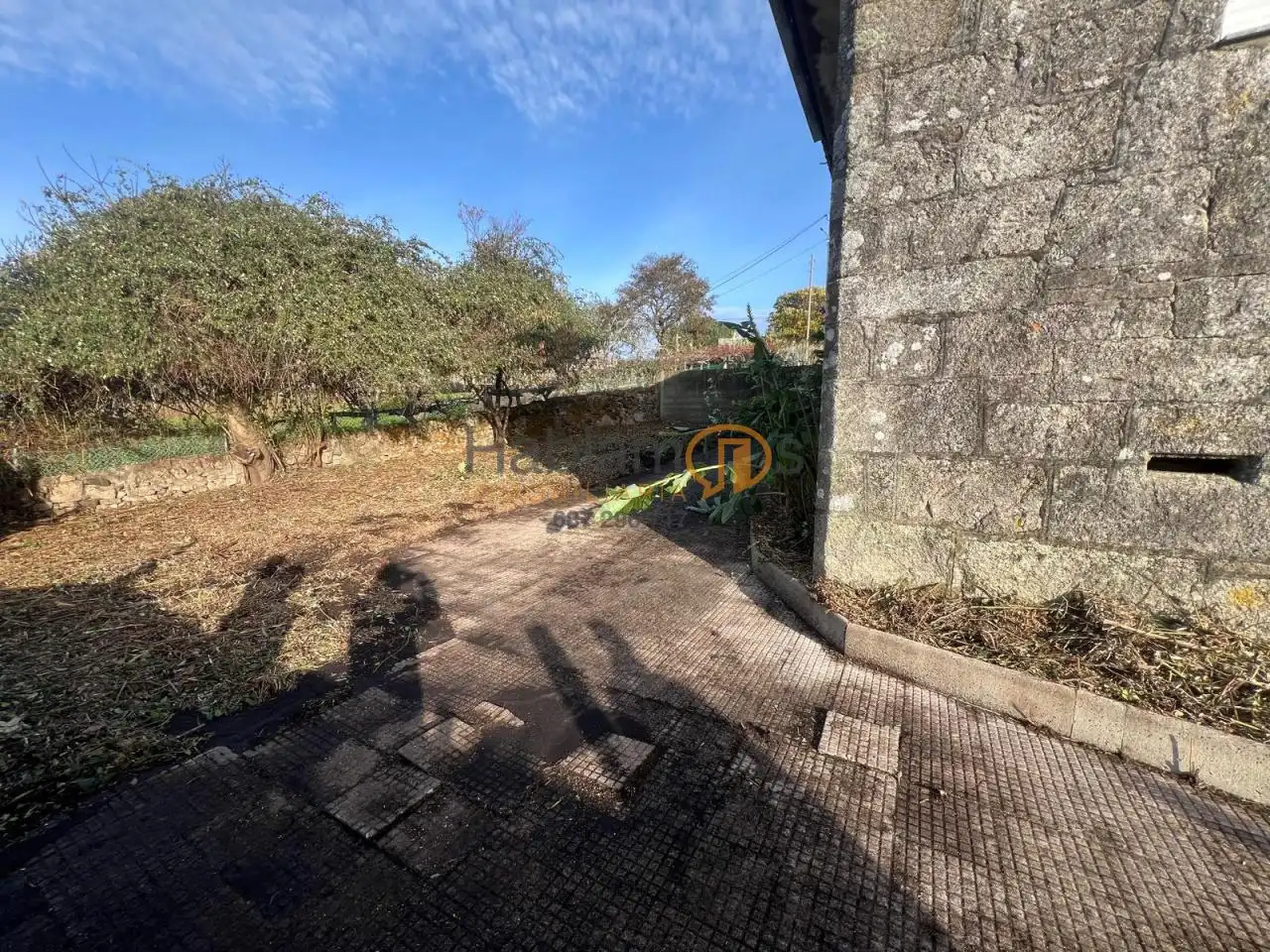 Casa rústica amb jardí en venda a Ponte Caldelas, imagen 6