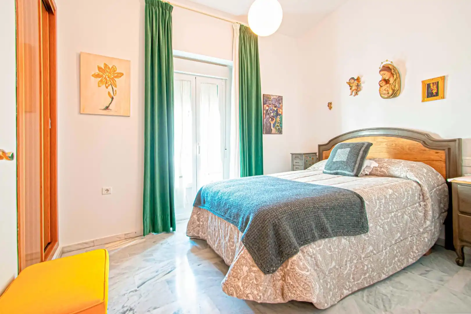 Habitación de Piso en venta en Sevilla con Aire acondicionado y Terraza