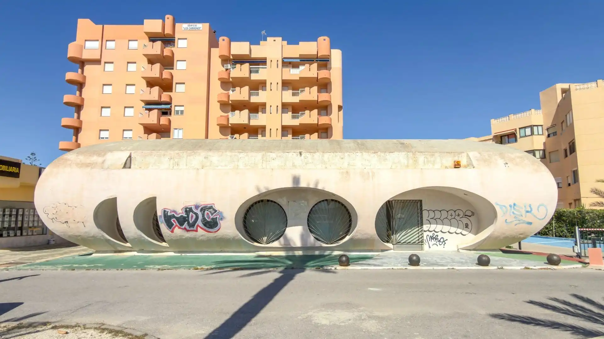 Local comercial en venta en Zona Galúa - Calnegre