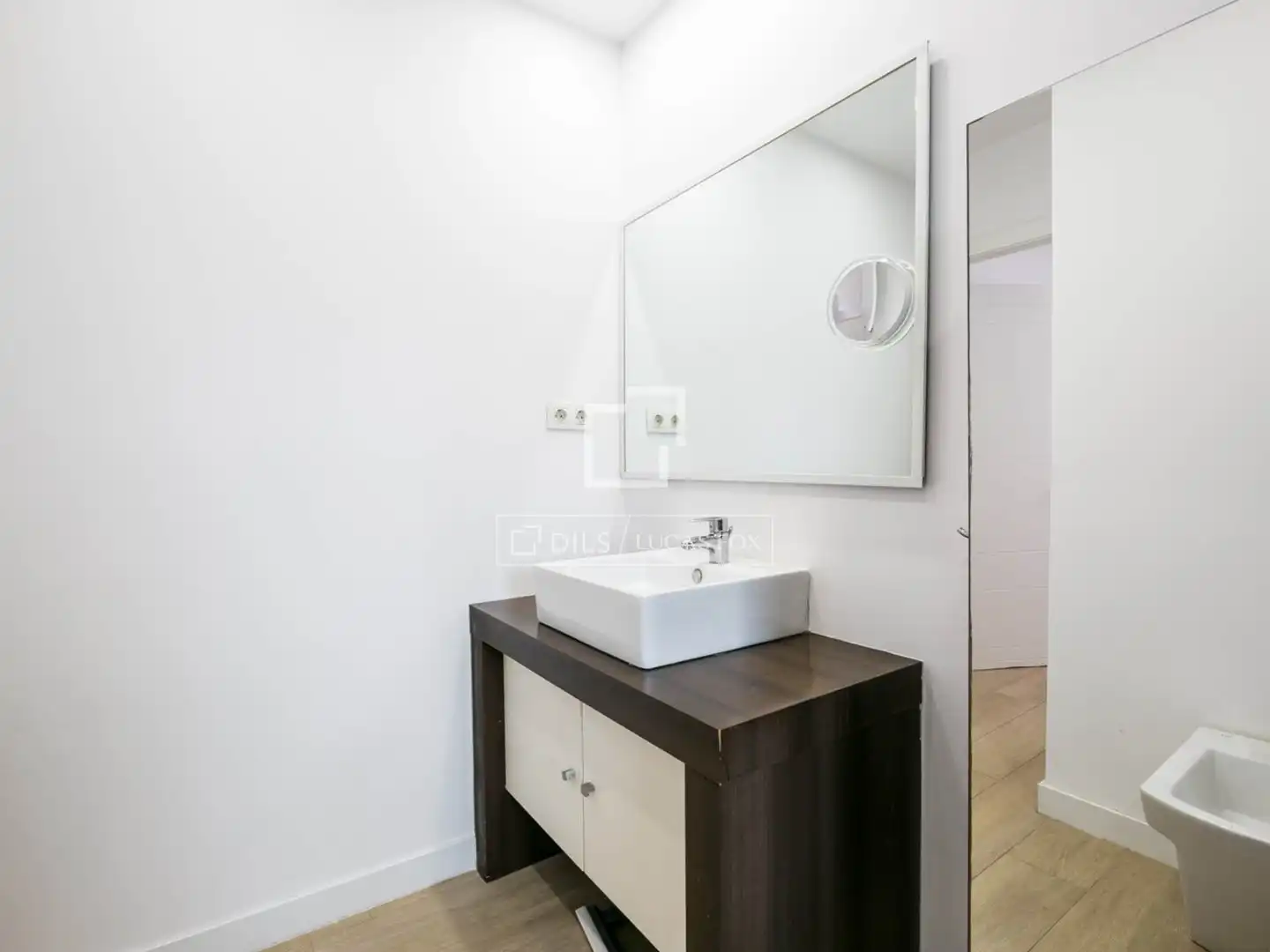 Bathroom of Houses for sale in Castelldefels  with Air Conditioner, Private garden and Terrace