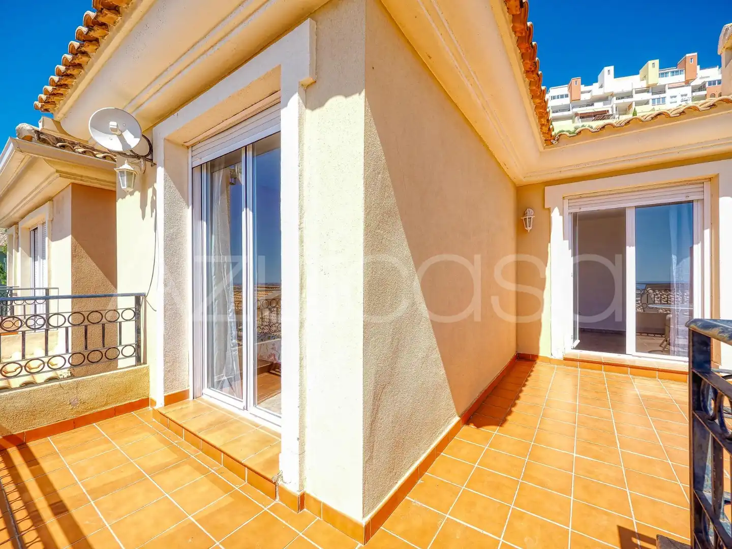 Balcony of Detached homes for sale in Mutxamel  with Air Conditioner, Terrace and Storage room