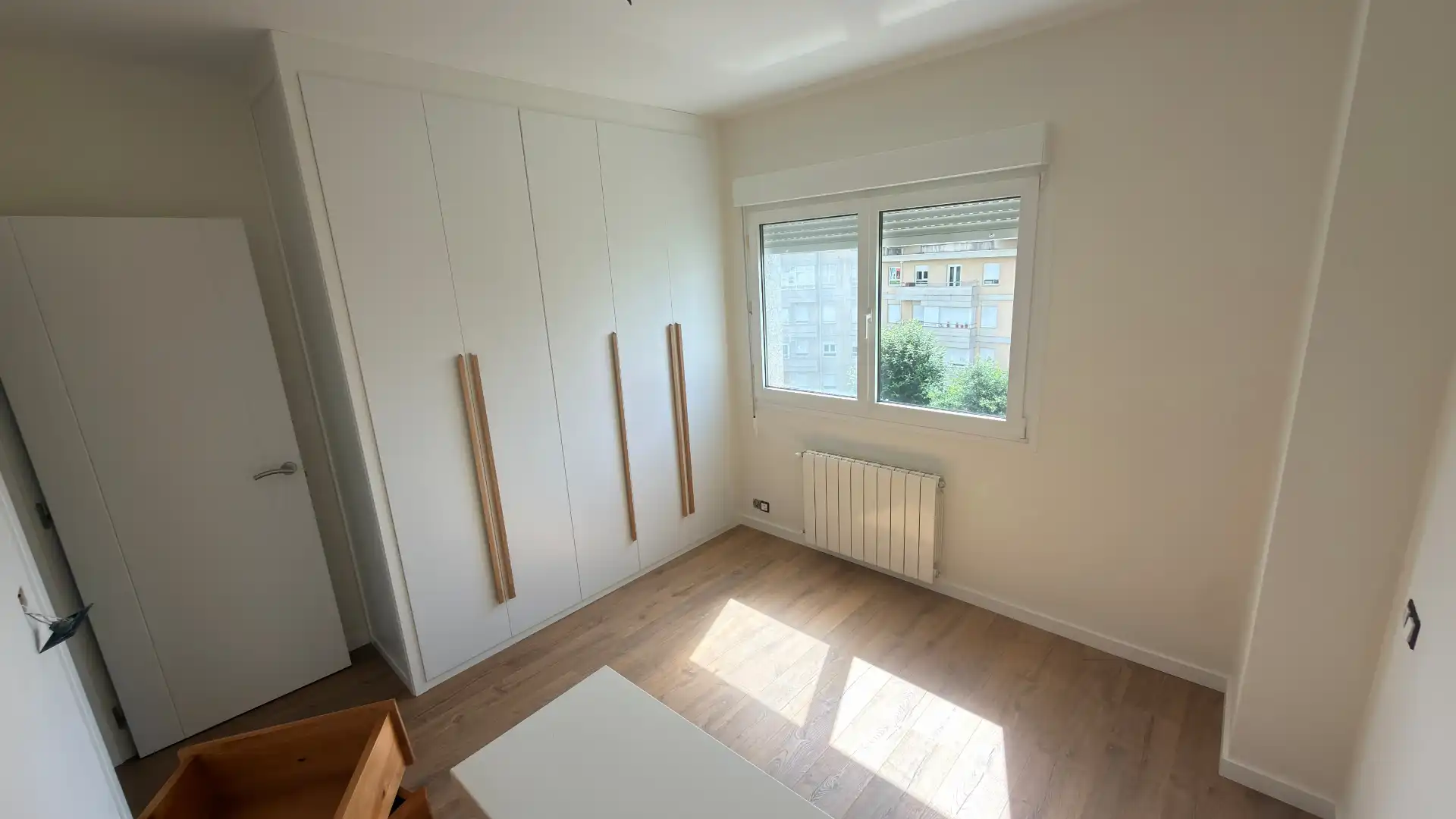 Schlafzimmer von Wohnungen zur Miete in Lugo mit Heizung, Terrasse und Abstellraum