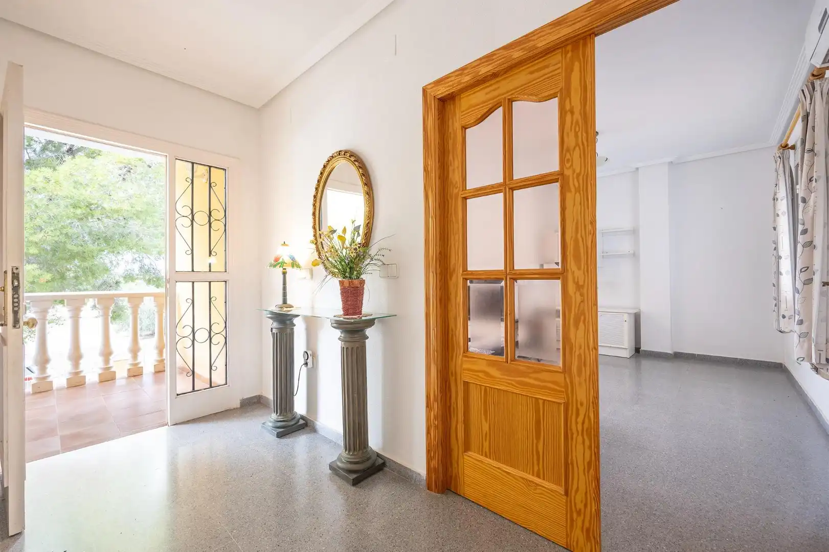 Casa o xalet en venda en Orihuela amb Aire condicionat, Jardí privat i Terrassa