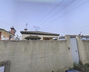 Vista exterior de Casa adosada en venda en Chiclana de la Frontera