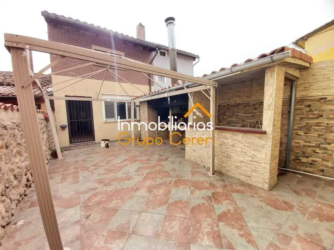 Houses for sale in Redecilla del Camino