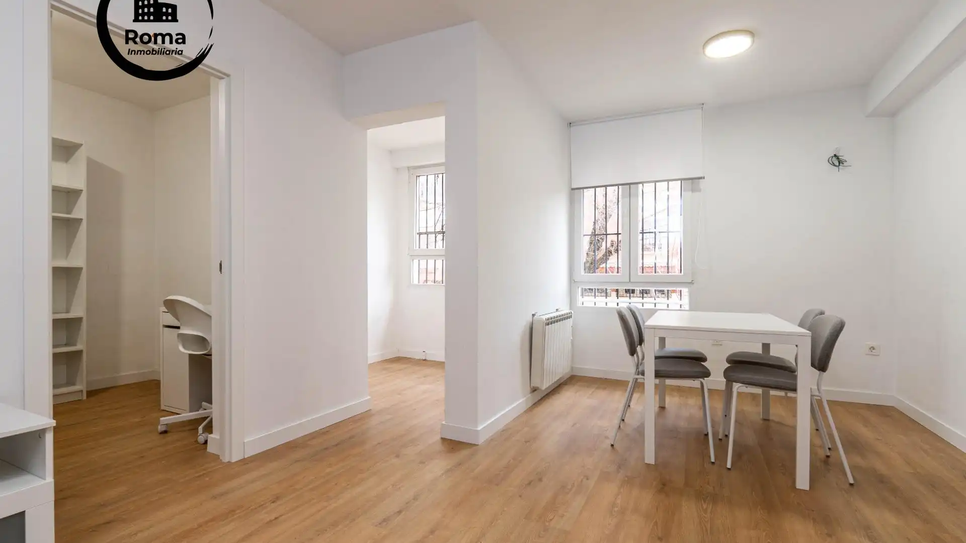 Dining room of Flat for sale in  Granada Capital  with Furnished