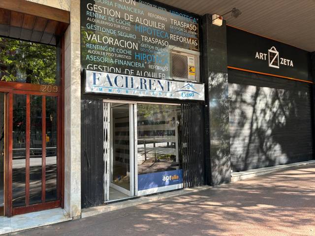 Local comercial en Venta en Ronda del General Mitre, 207 en El Putget i el Farró