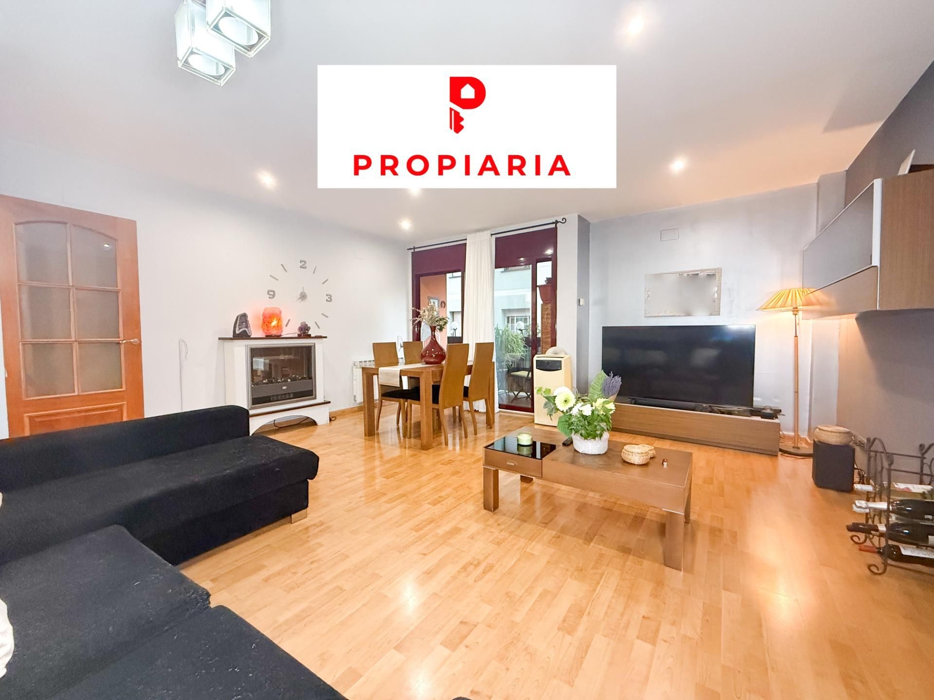 Vista exterior de Planta baja en venta en  Barcelona Capital con Calefacción, Parquet y Trastero