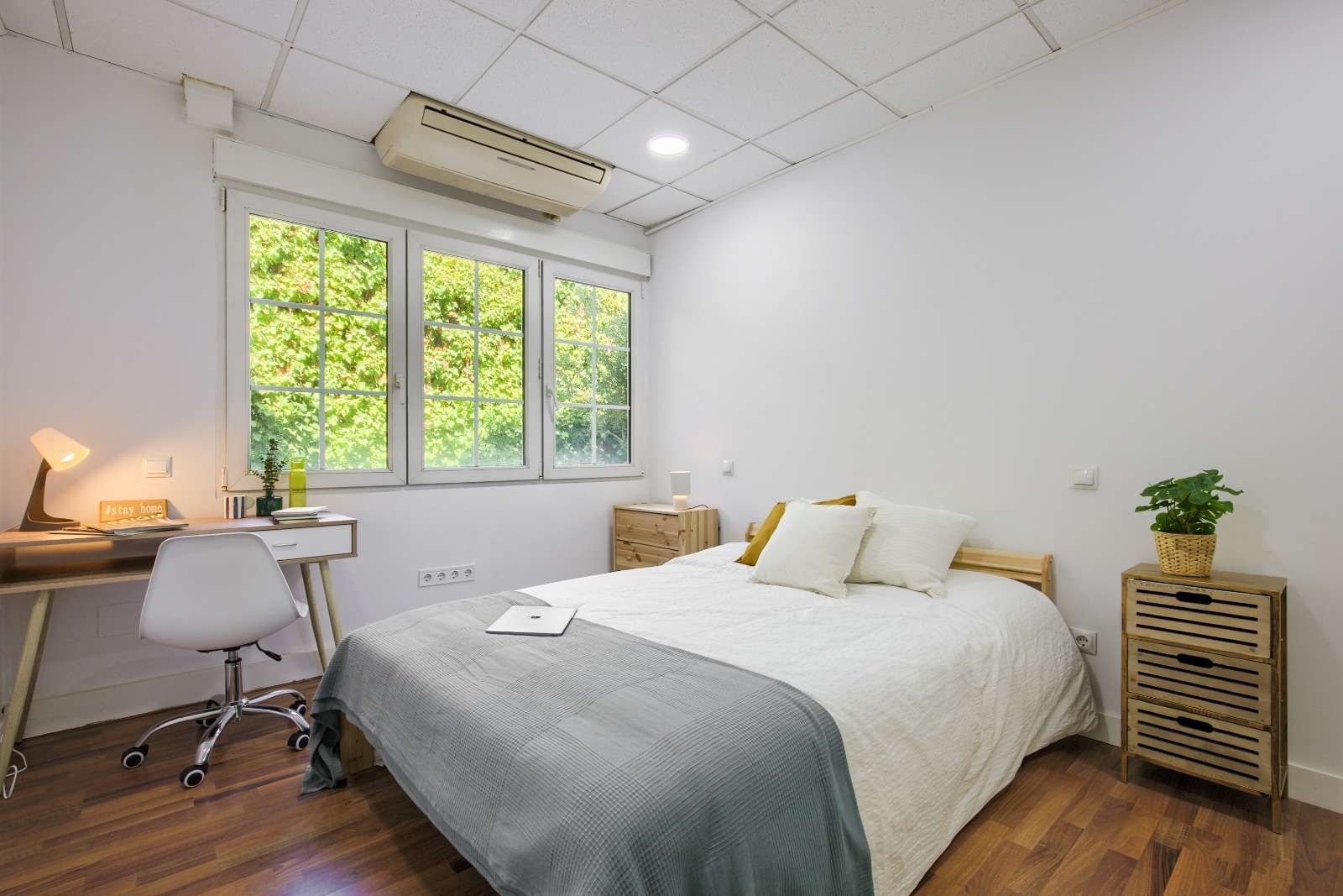 Bedroom of Flat to share in  Madrid Capital  with Air Conditioner, Heating and Terrace