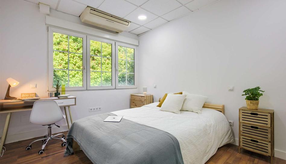 Photo 1 of Flat to share in Conde Orgaz - Piovera, Madrid