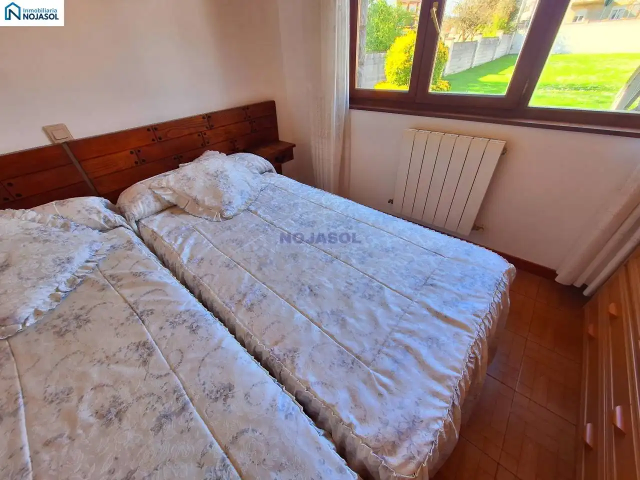Dormitori de Casa o xalet de lloguer en Noja amb Calefacció, Jardí privat i Moblat