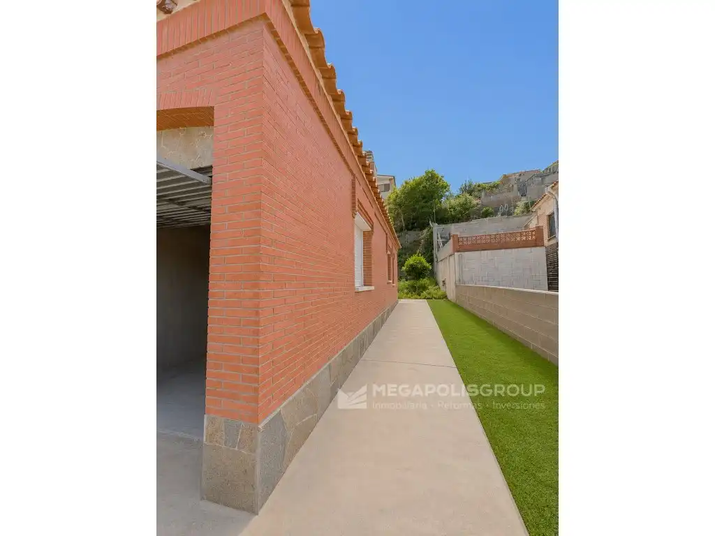 Vista exterior de Casa o xalet en venda en Piera amb Terrassa