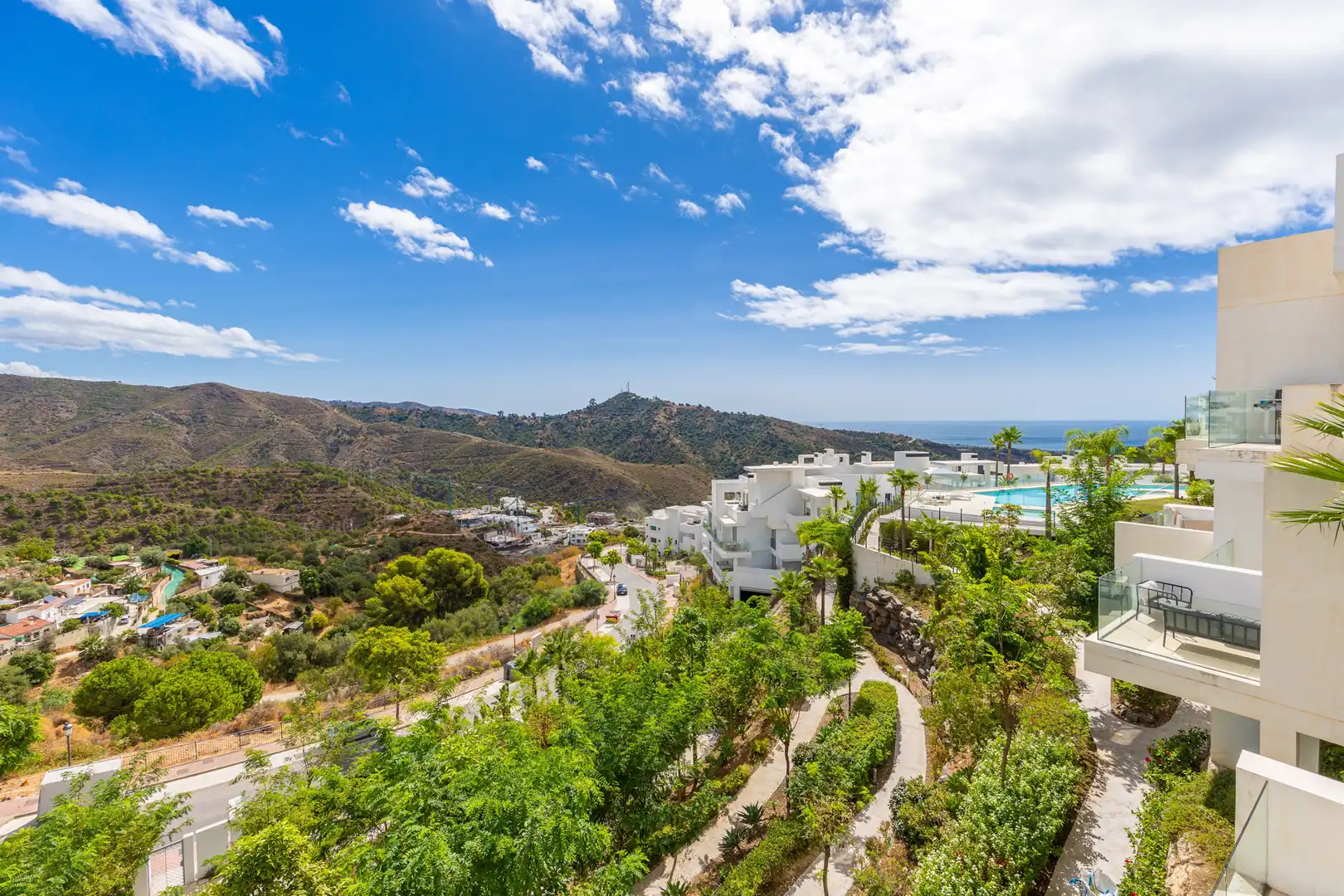 Apartment with pool for sale in Palo Alto, imagen 2