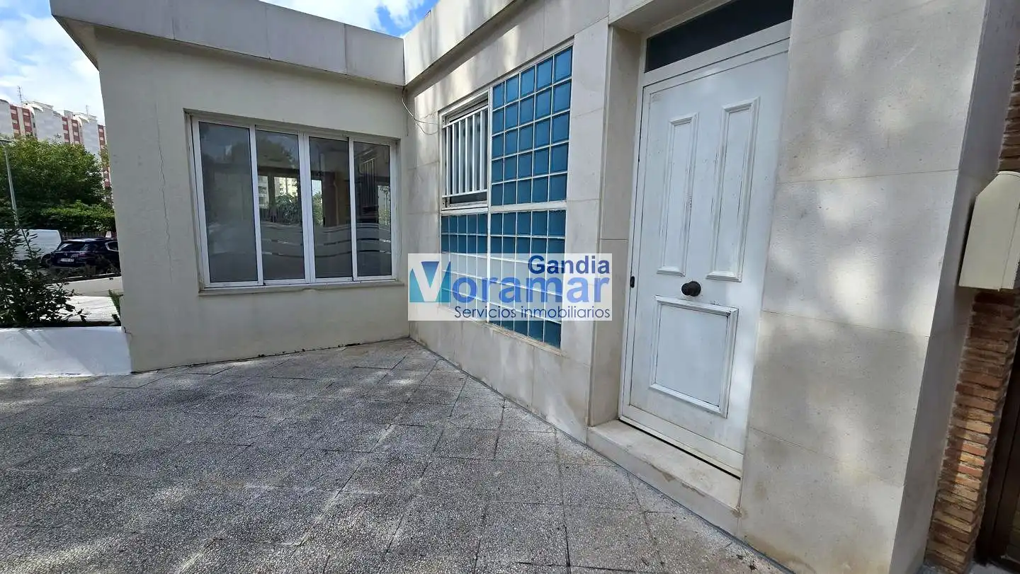 Vista exterior de Estudio en venta en Gandia