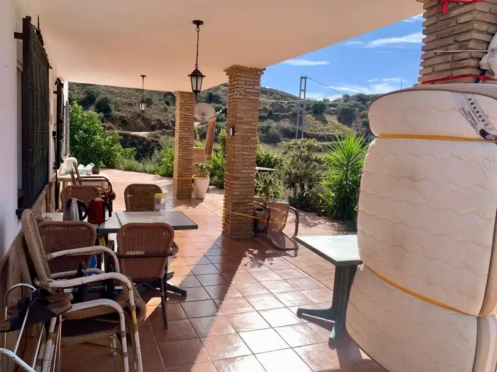 Terrassa de Casa o xalet en venda en Viñuela amb Aire condicionat, Jardí privat i Terrassa