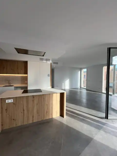 Flat with lift to rent in Centre - Sant Oleguer, imagen 6