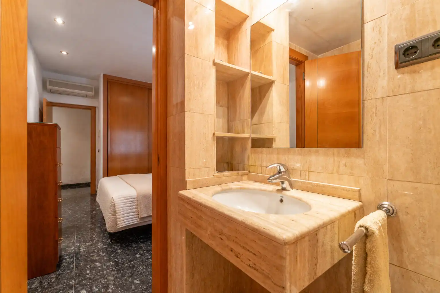 Baño de Casa o chalet en venta en Cambrils con Calefacción, Terraza y Piscina