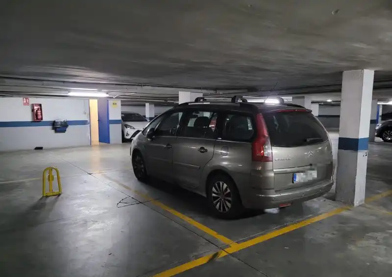Parkplatz von Dachboden zum Verkauf in Málaga mit Klimaanlage, Heizung und Terrasse
