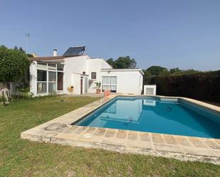 Swimming pool of House or chalet for sale in Estepona  with Air Conditioner, Heating and Private garden