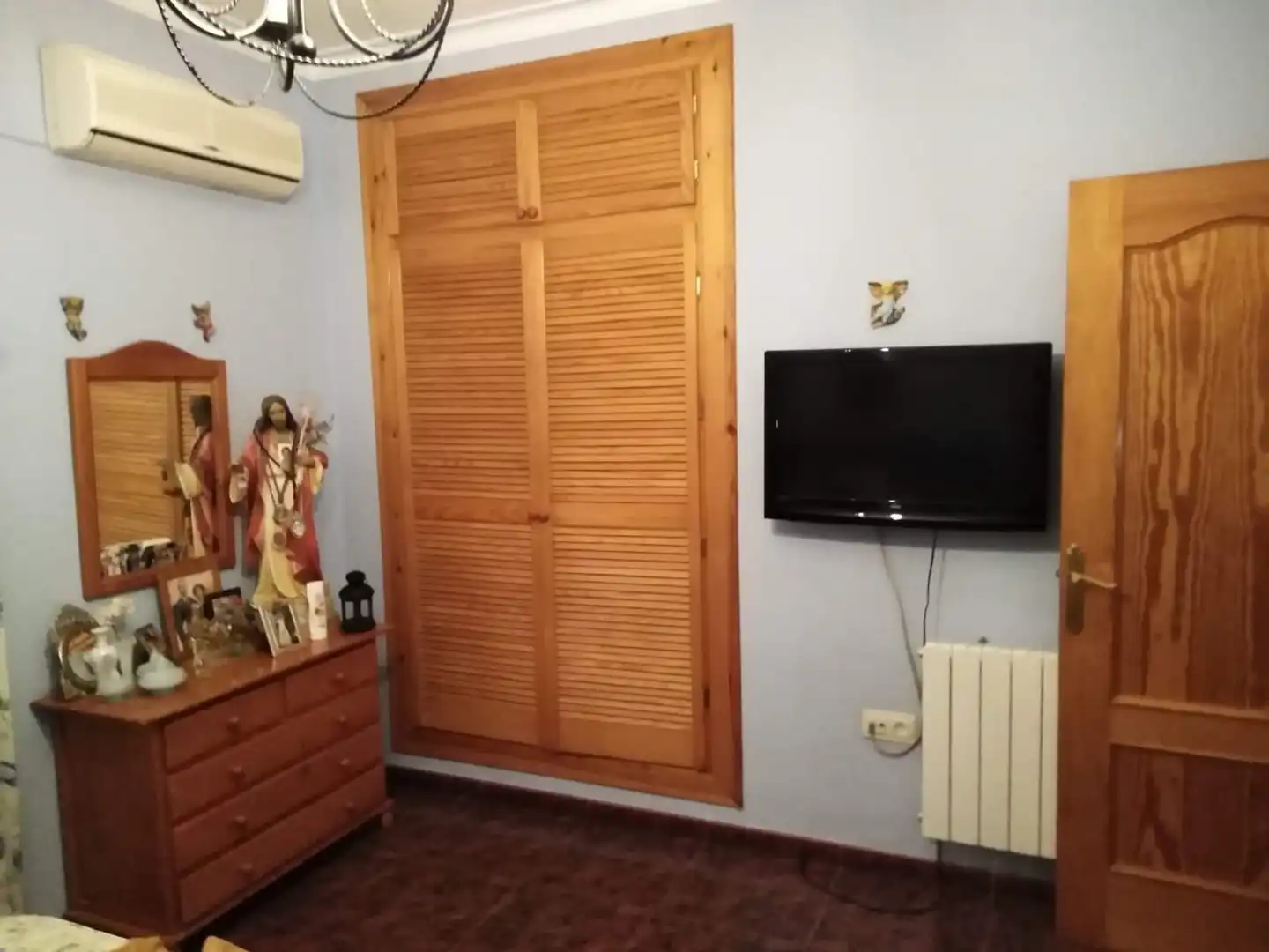 Dormitori de Casa adosada en venda en Archidona amb Aire condicionat, Calefacció i Jardí privat