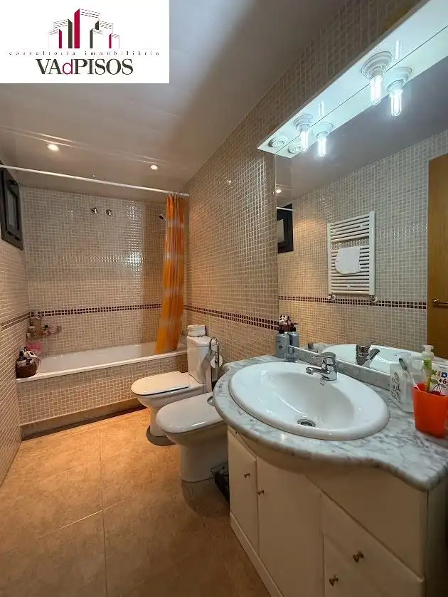 Bathroom of Flat for sale in Cardedeu, Barcelona
