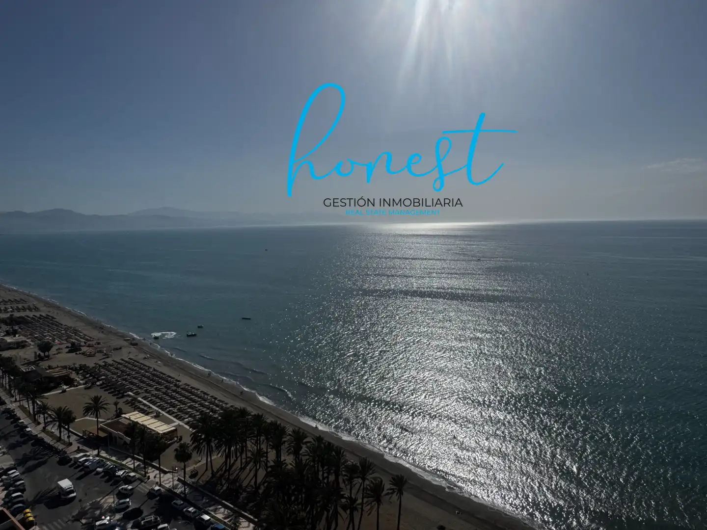 Vista exterior de Pis en venda en Torremolinos amb Aire condicionat, Terrassa i Moblat