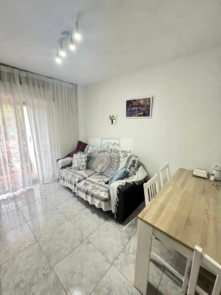 Living room of Flat for sale in Alcobendas  with Air Conditioner, Heating and Terrace