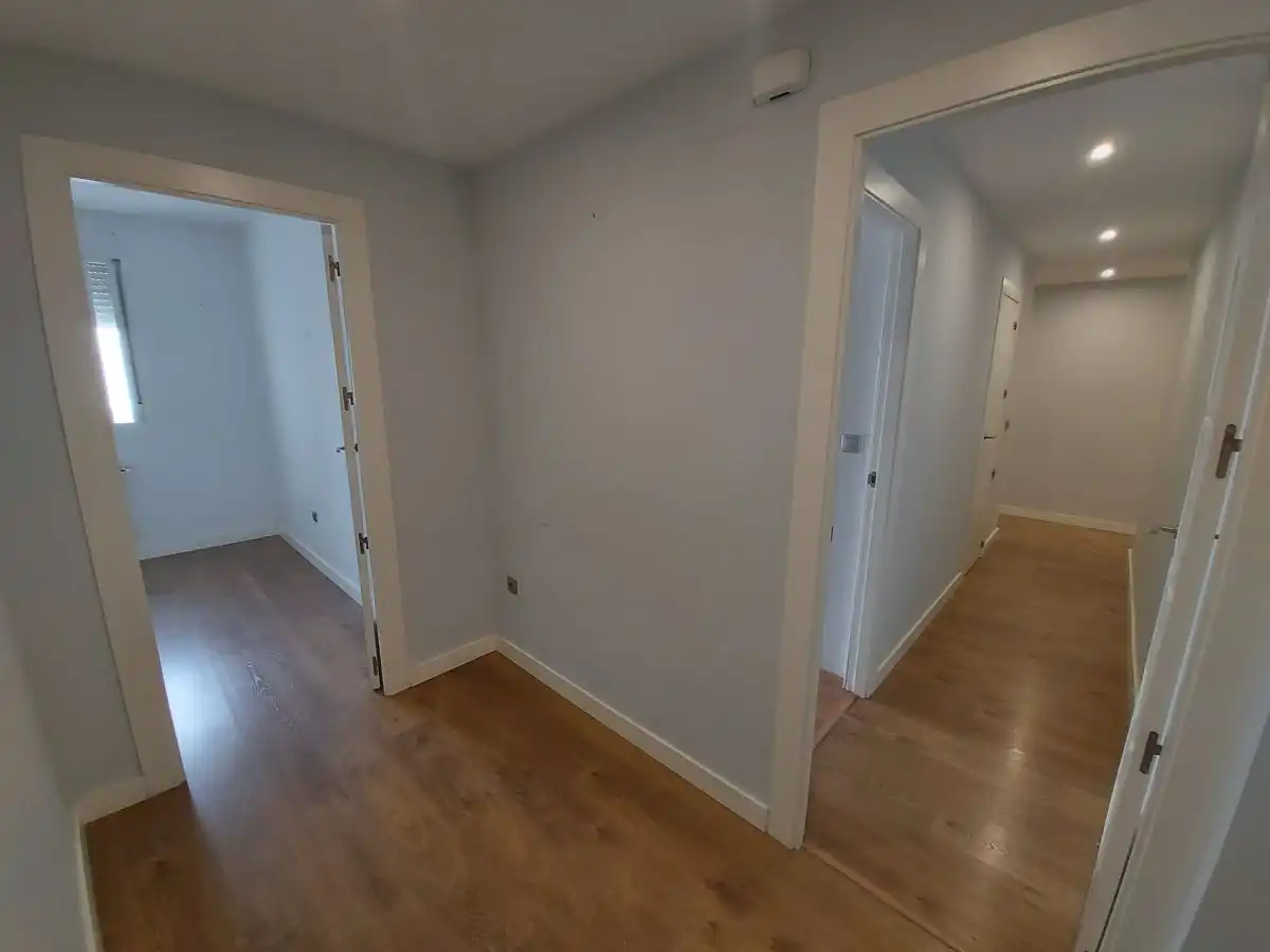 Piso de alquiler en de Andalucia, Hospital