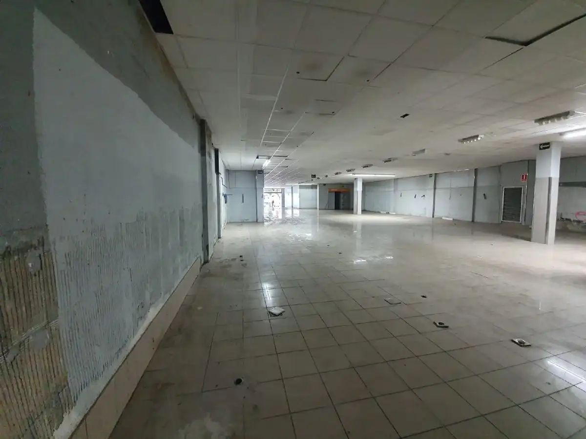 Local comercial en alquiler en Agra del Orzán - Ventorrillo, imagen 7
