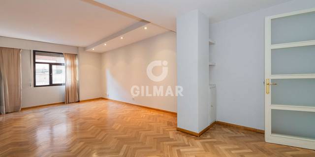 Piso en Venta en Hispanoamérica - Bernabéu