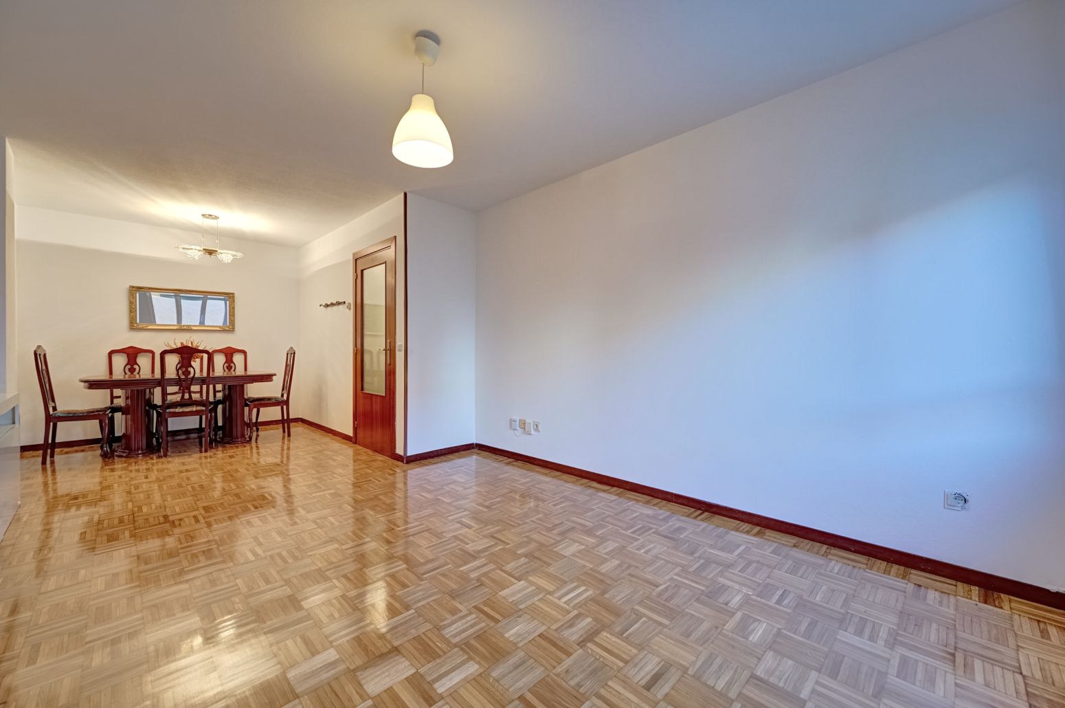 Comedor de Piso en venta en Ansoáin / Antsoain con Calefacción y Trastero