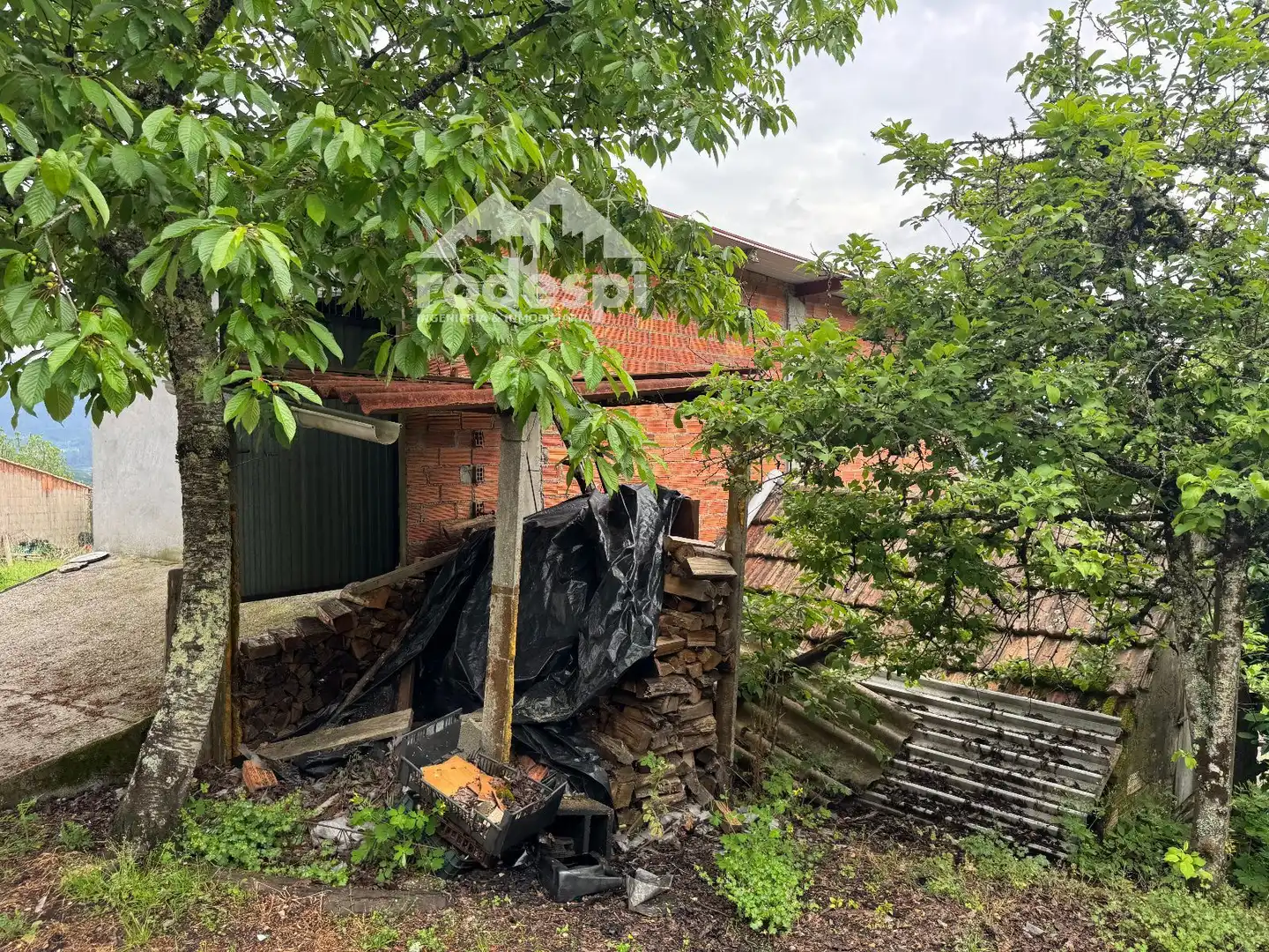 Casa o xalet en venda en Crecente amb Traster i Moblat