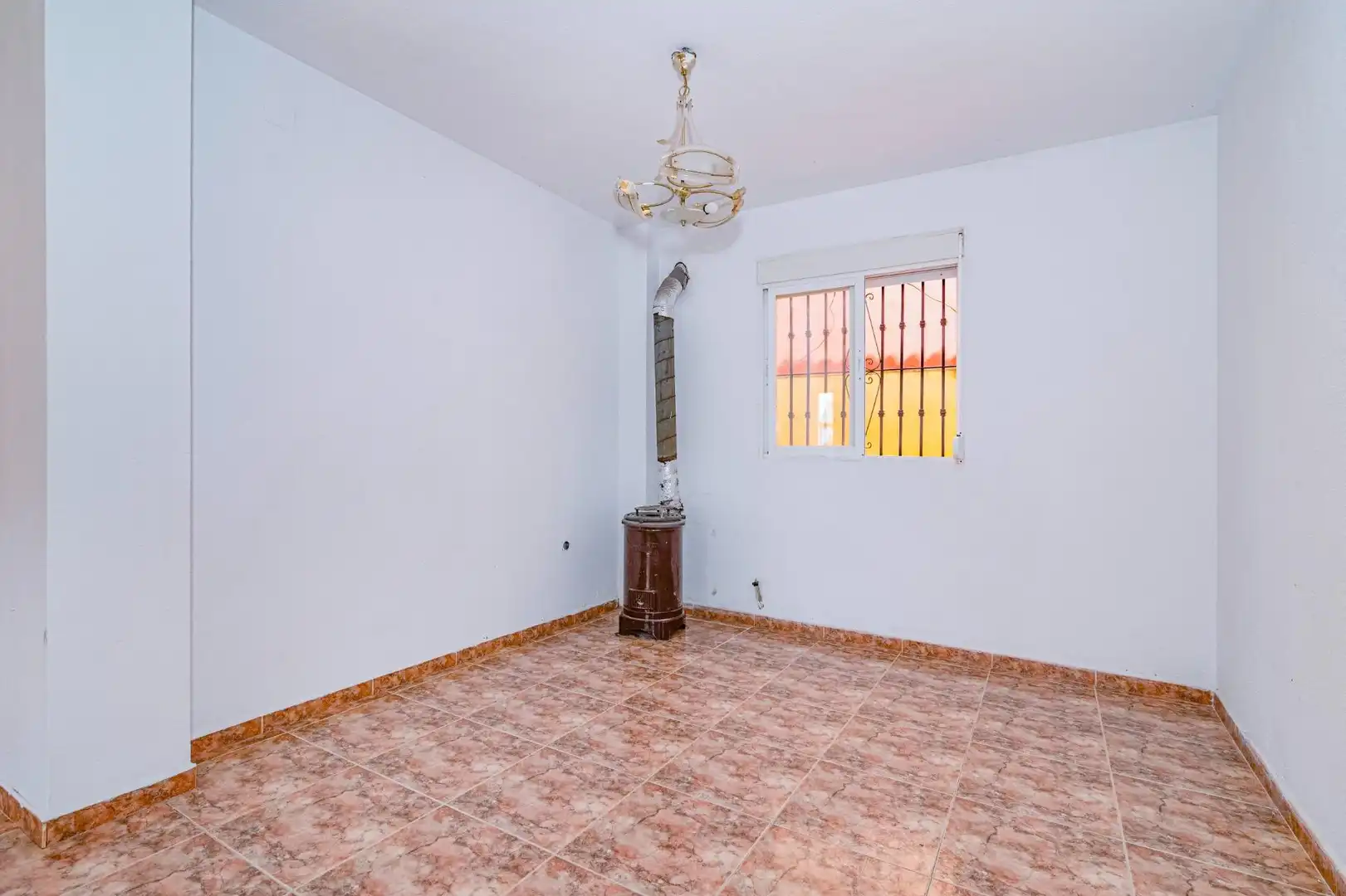 Bedroom of Detached homes for sale in Las Gabias  with Balcony