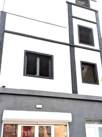 Piso en Venta en Calle Ceferino Armas Henríquez, 7 en Tinocas