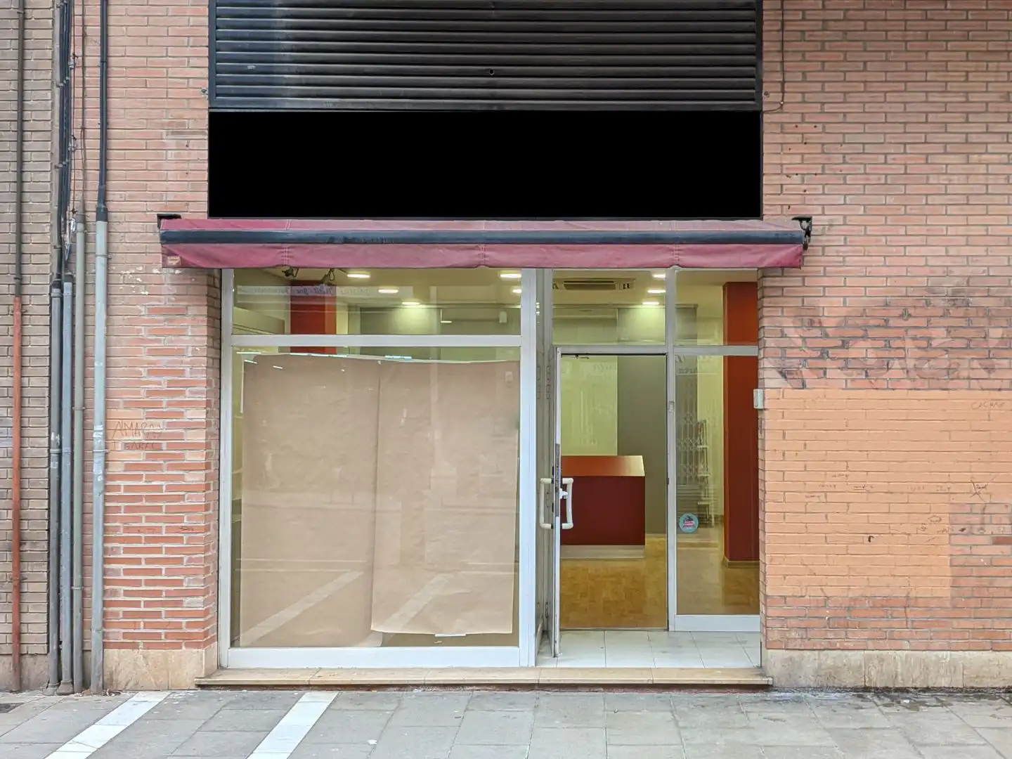 Gewerbefläche zum Verkauf in Lluis Companys 6, imagen 16