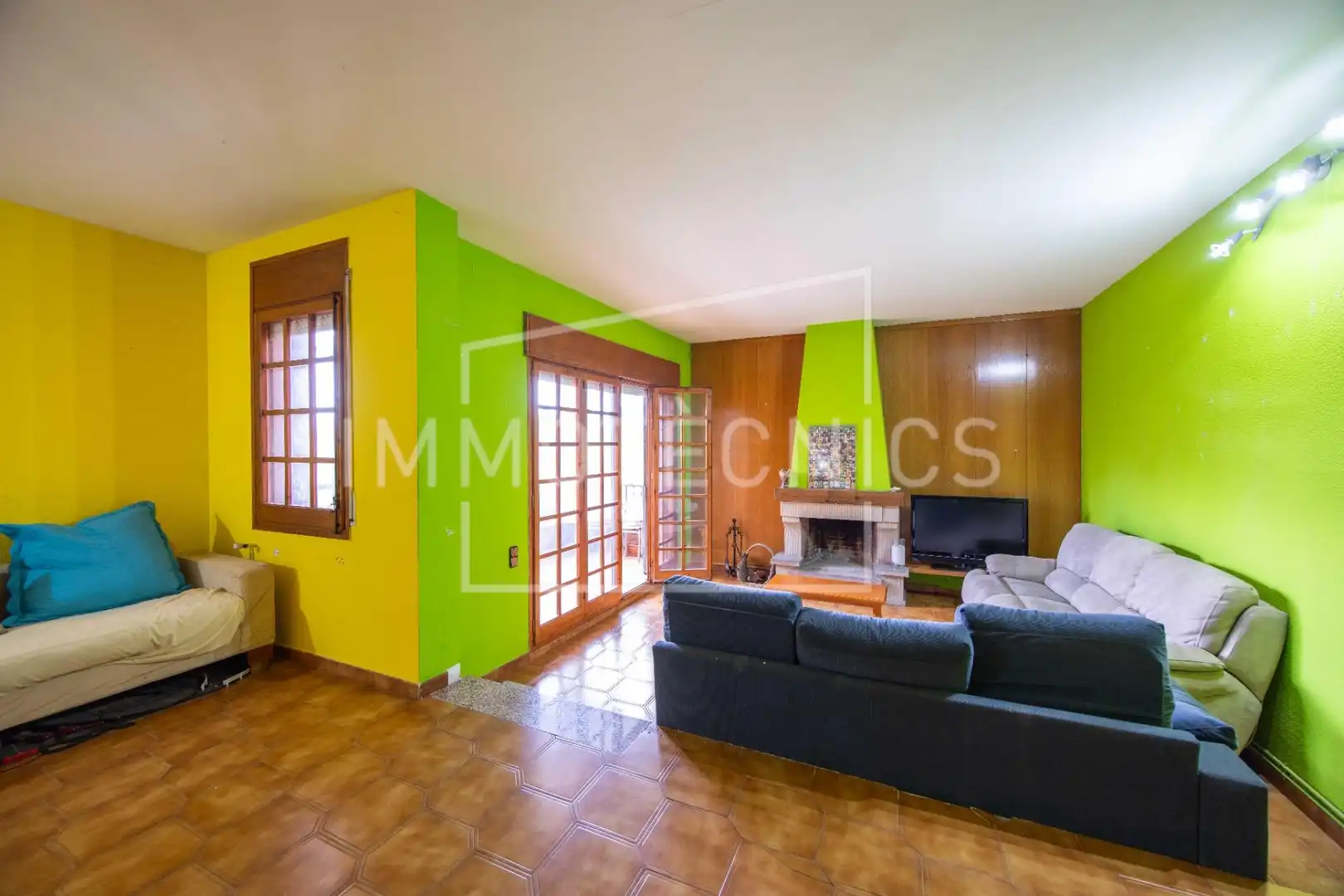 Sala de estar de Casa o chalet en venta en Lliçà de Vall con Aire acondicionado, Jardín privado y Terraza