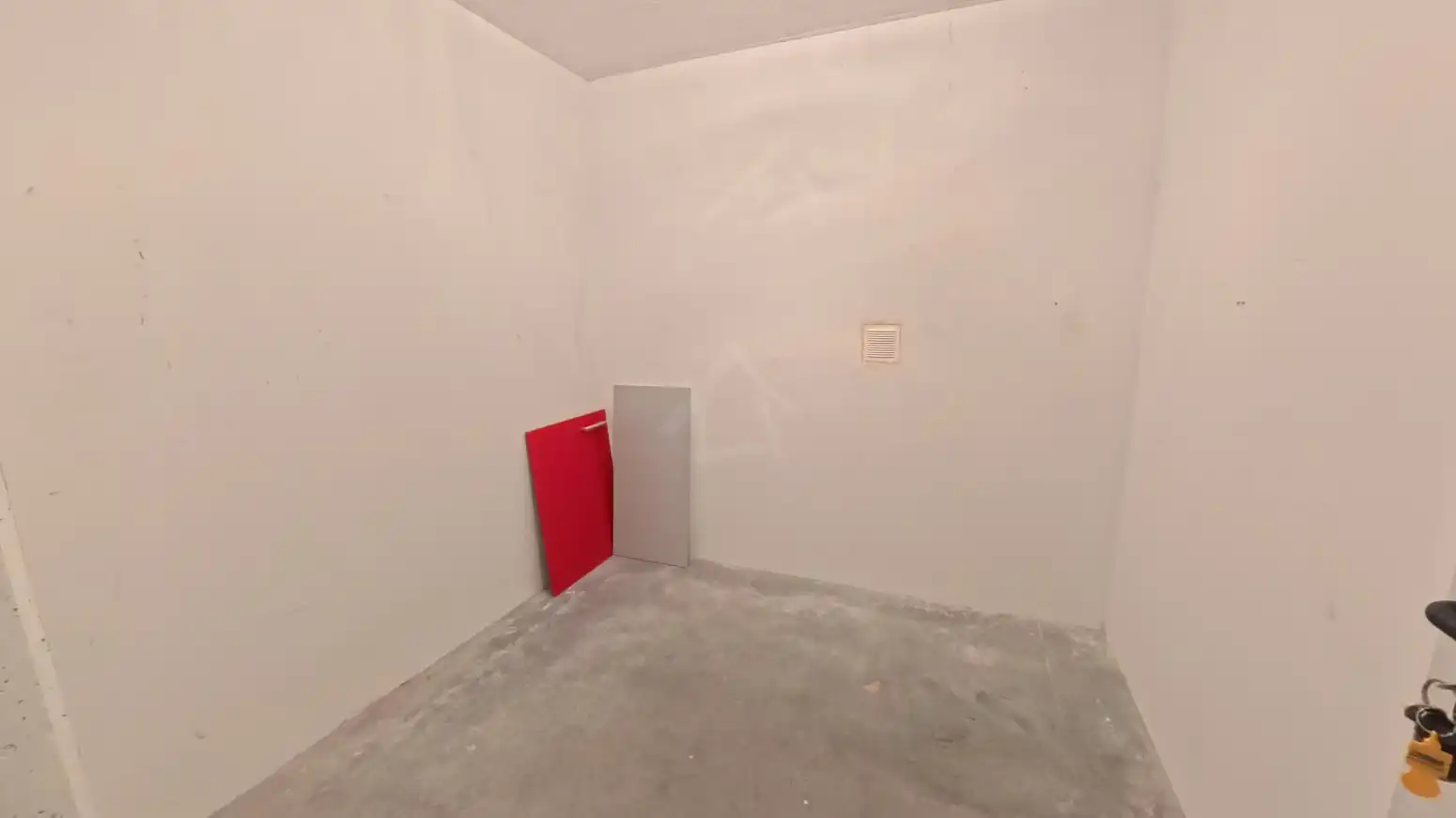 Piso de alquiler en  Logroño con Aire acondicionado, Calefacción y Jardín privado