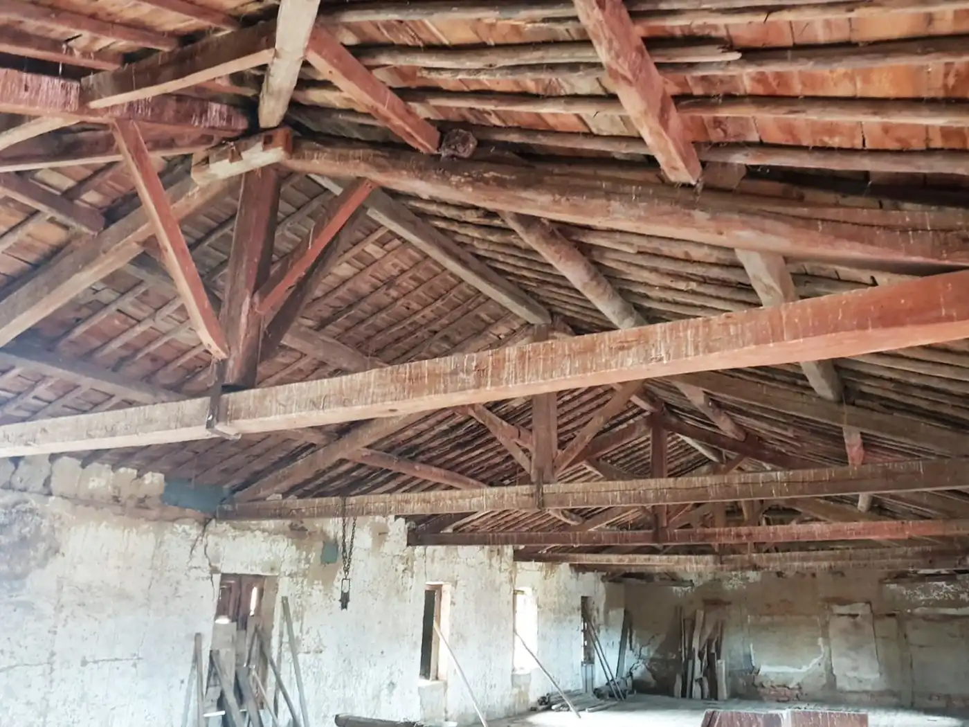 Buildings for sale in Matilla de los Caños del Río